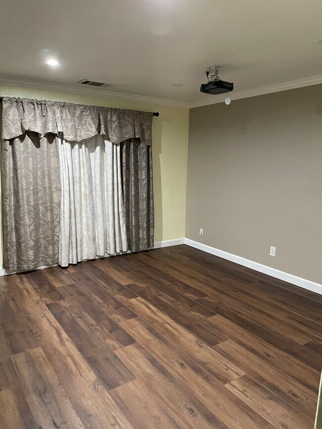 Building Photo - 3311 Garvin Ave