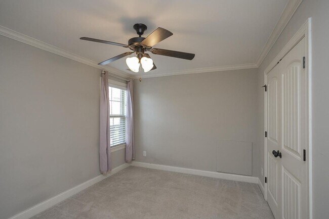 Building Photo - 7002 Brindle Ridge Way