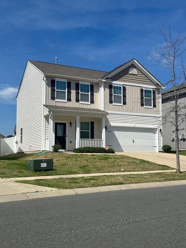 Building Photo - Beautiful 3-Bed, 2.5 Bath Home with Open Floorplan & Modern Upgrades