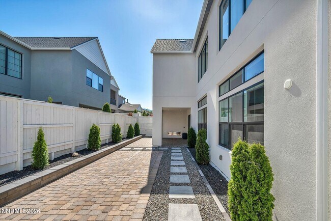 Building Photo - 5445 Side Saddle Trail
