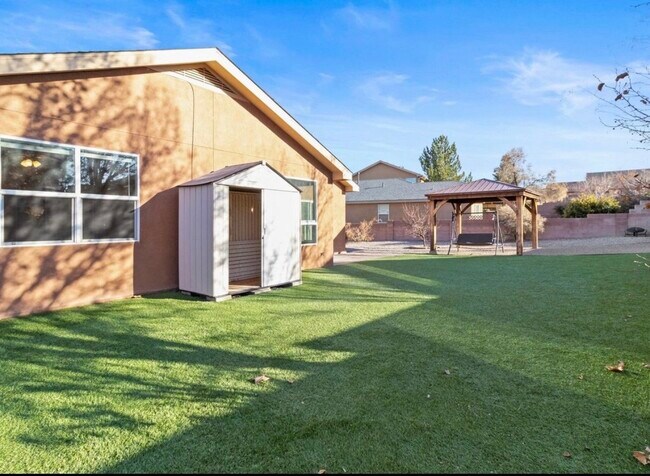 Building Photo - 10501 Chance Ct NW