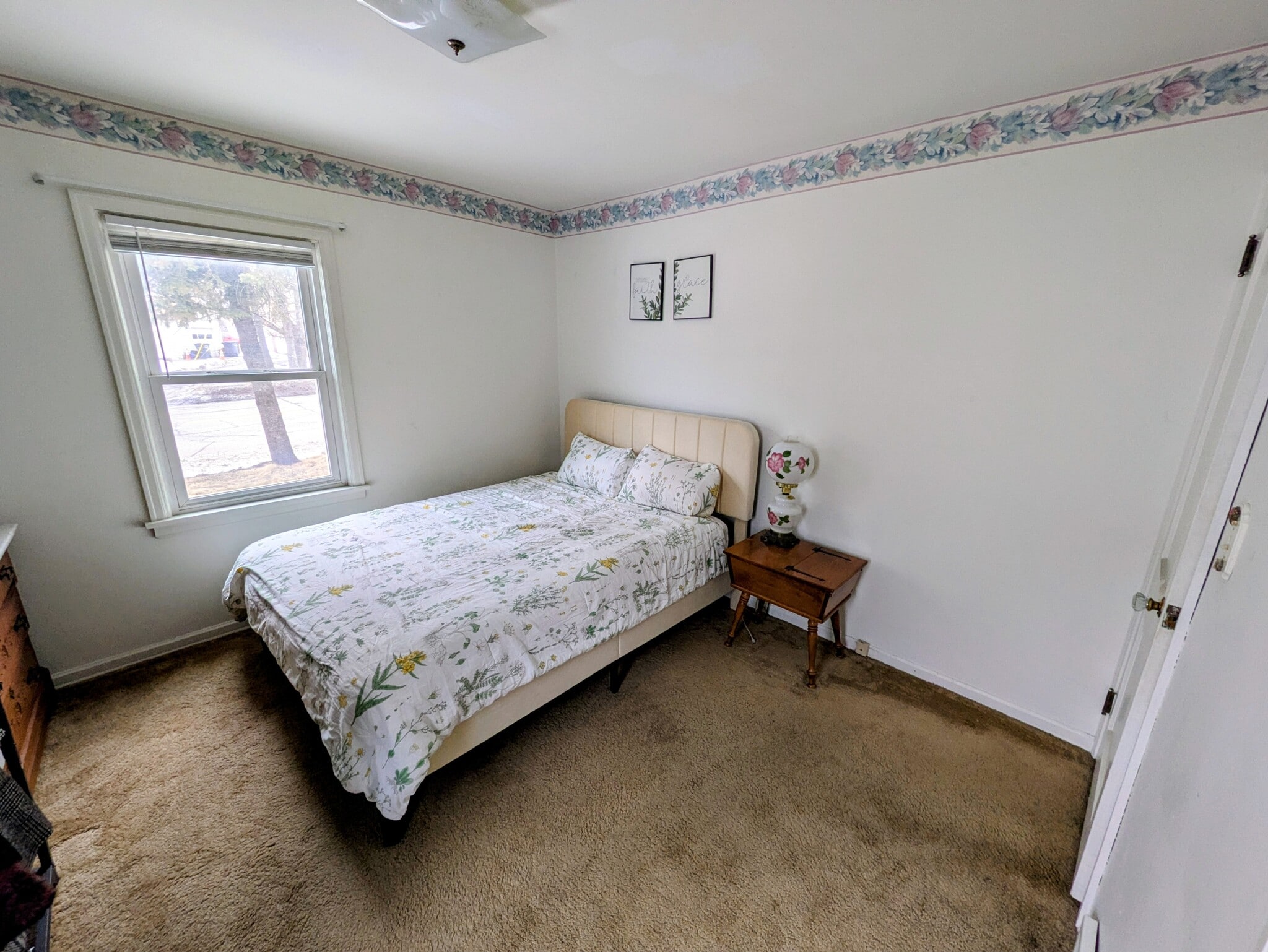 Building Photo - 125 W Saint Marie St