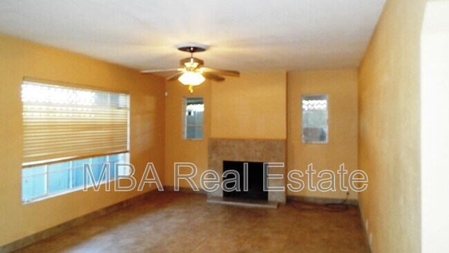 Building Photo - 4331 N 20th St