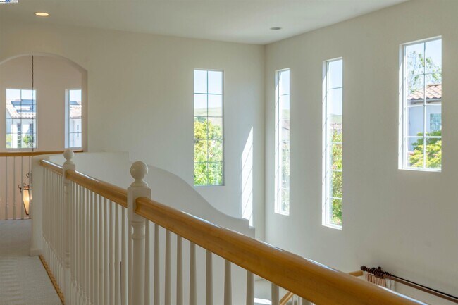 Building Photo - 1260 Ustilago Dr