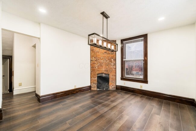 Building Photo - 61 Sherman Ave