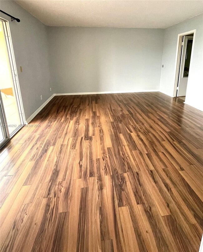 Building Photo - 4031 Harwood D