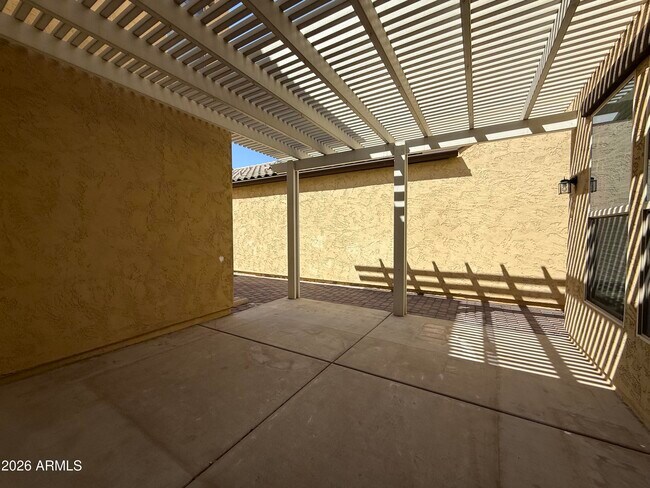 Building Photo - 9020 W Nicolet Ave