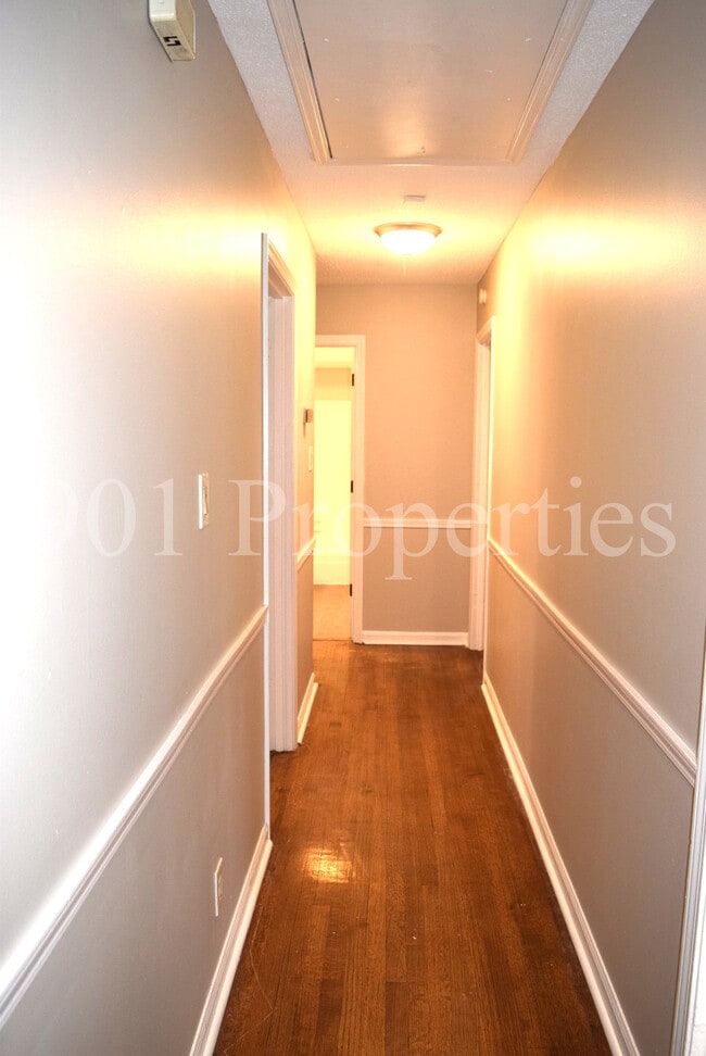 Building Photo - 5245 Braidwood Cove