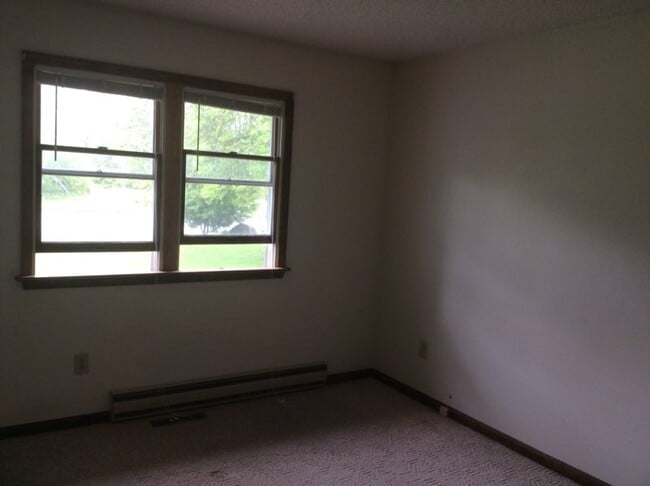 bedroom window - 102 River St