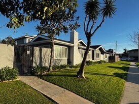 Building Photo - 17132 Emerald Ln