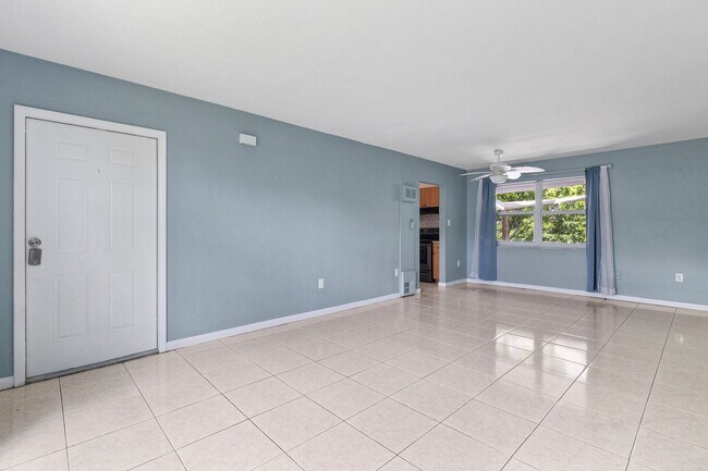 Building Photo - 2596 Starlite Ln