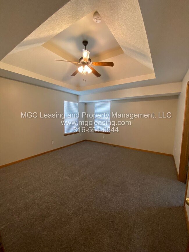 Building Photo - Charming Family Home in Greenwood’s Cheyen...