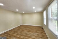Building Photo - 13527 Duhart Rd