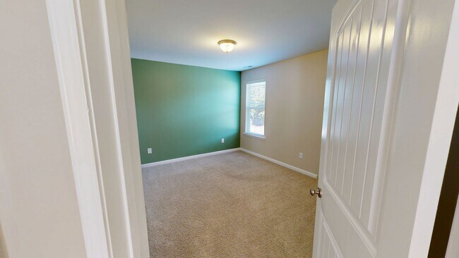 Building Photo - Stylish Two-Story in the dreamy Riverbrooke Community of Raeford!