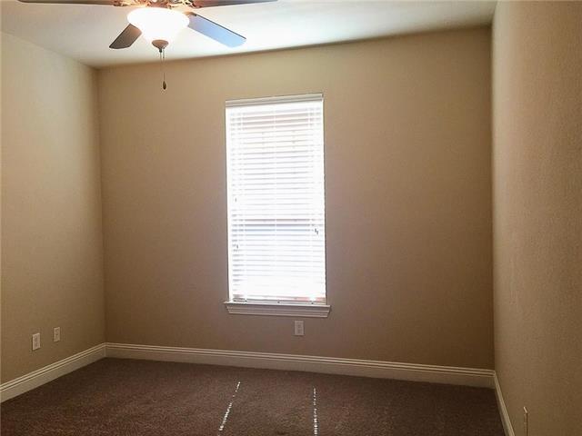 Building Photo - 2623 Kingsford Ln