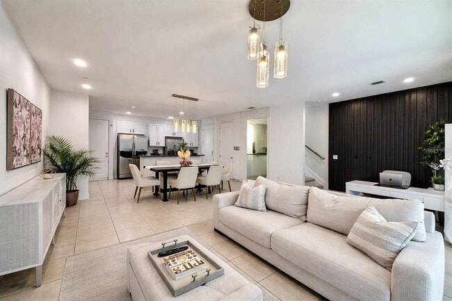 Building Photo - 8458 Kelsall Dr