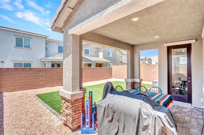 Building Photo - 7117 Red Gulch St