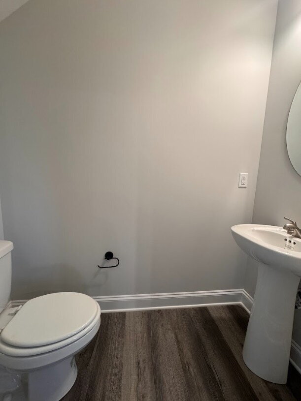 Building Photo - Sign a 12-month lease now and receive the ...