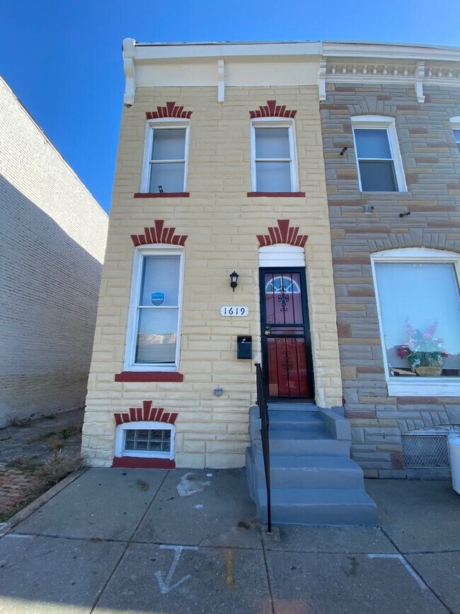 Building Photo - 1619 Rutland Ave