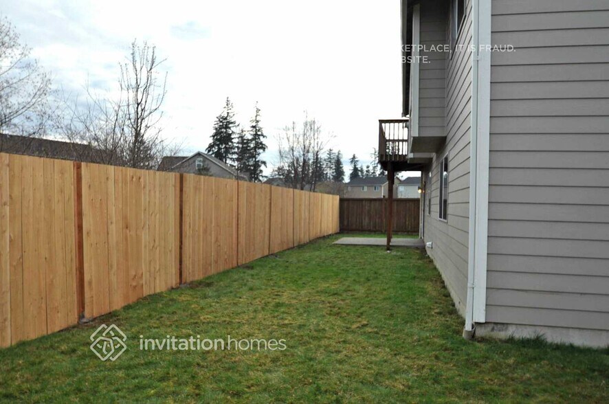 Building Photo - 2225 191st St Ct E