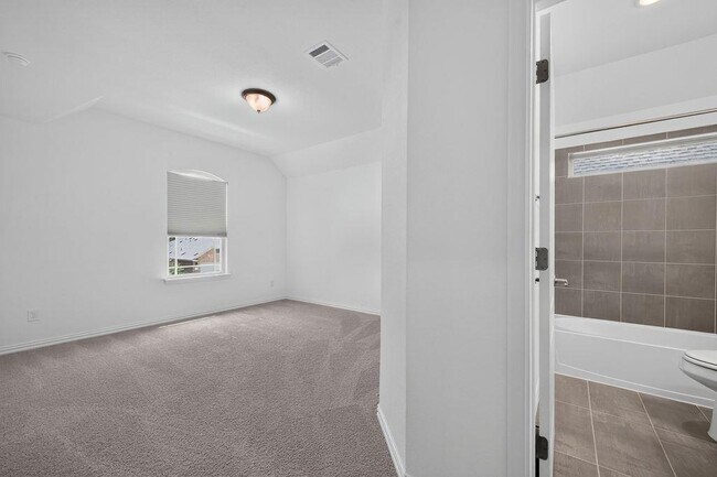 Building Photo - 1332 Ridge Runner Dr