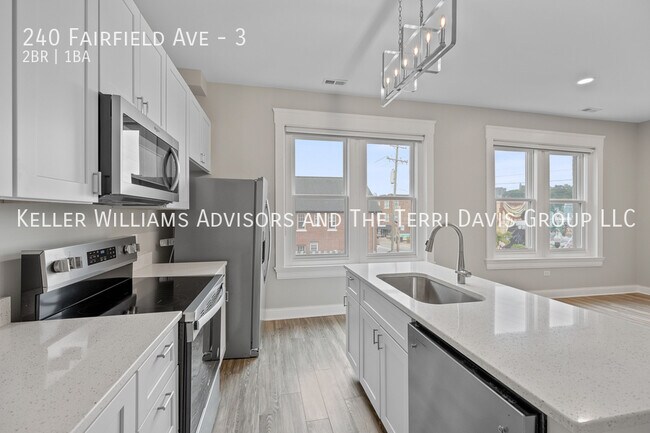 Building Photo - 240 Fairfield Ave