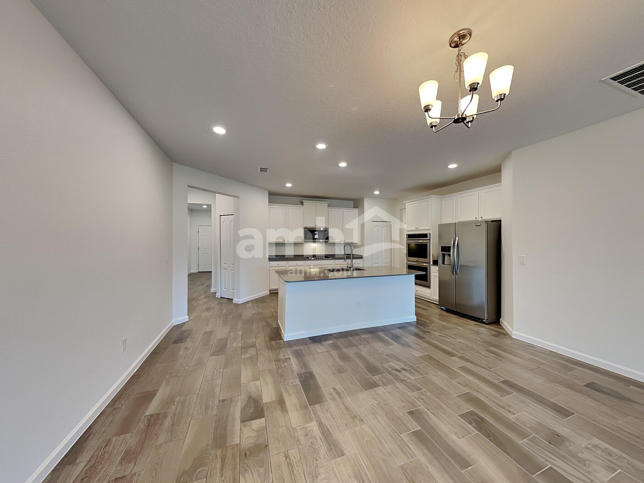 Building Photo - 144 Athens Dr