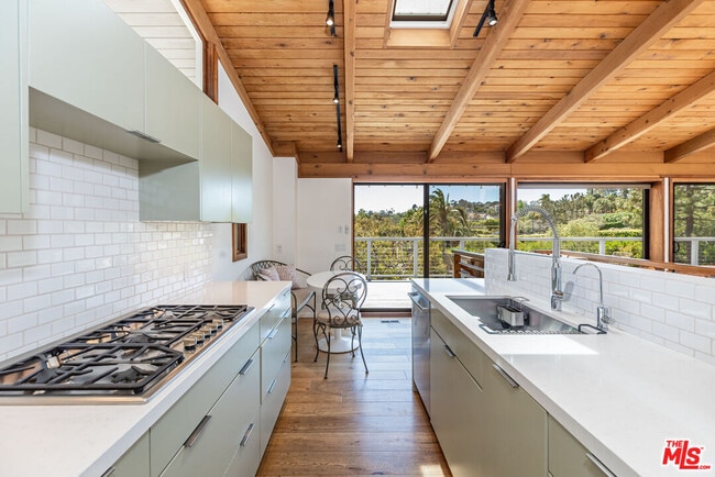 Building Photo - 28873 Boniface Dr