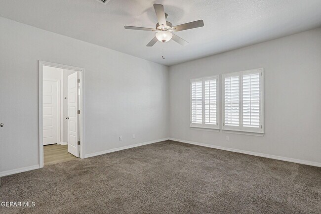 Building Photo - 2505 Mike Price Dr