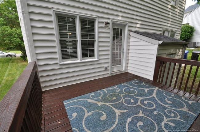 Building Photo - 109 Wood Valley Ct