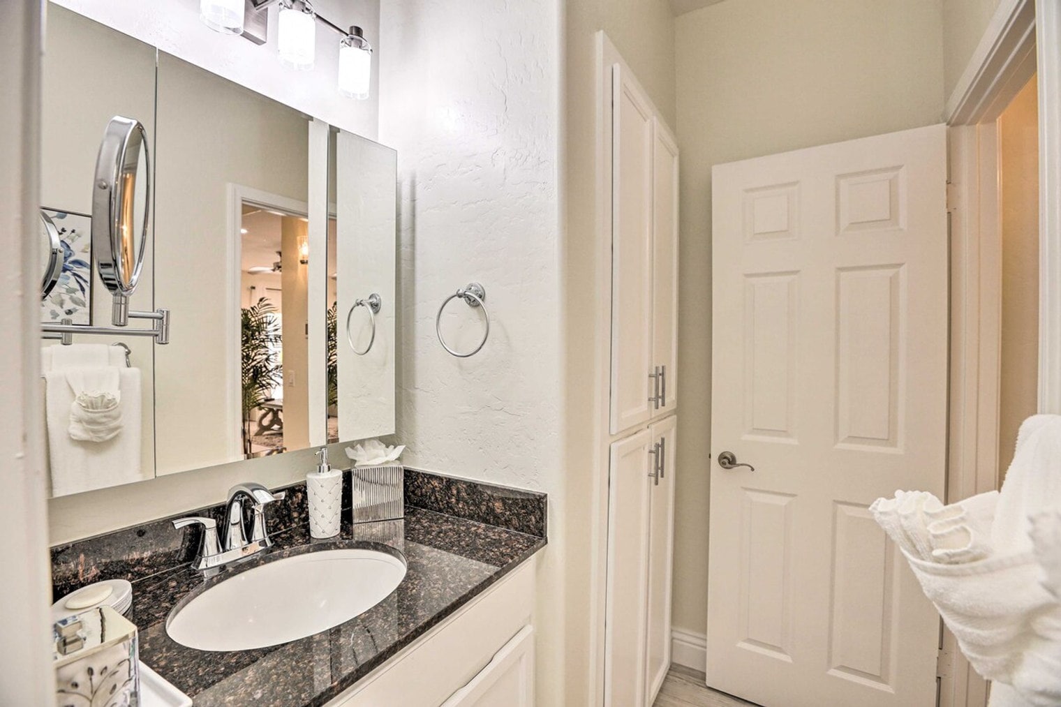 Building Photo - 14145 N 92nd St