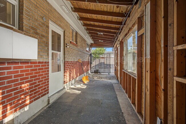 Building Photo - 7071 Ruth Way