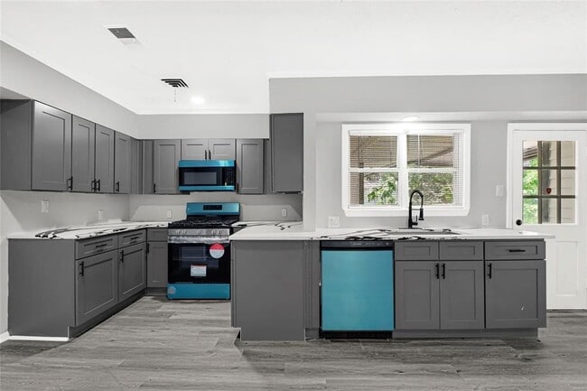 Building Photo - 5538 Berry Creek Dr