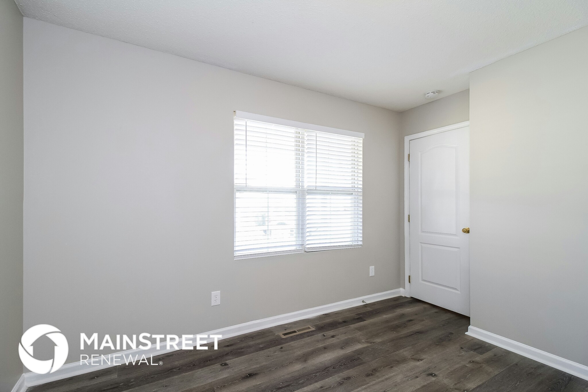 Building Photo - 490 Mae Stone Dr