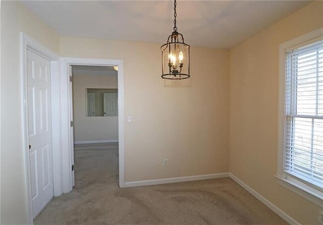 Building Photo - 1183 Dunwoody Village Dr