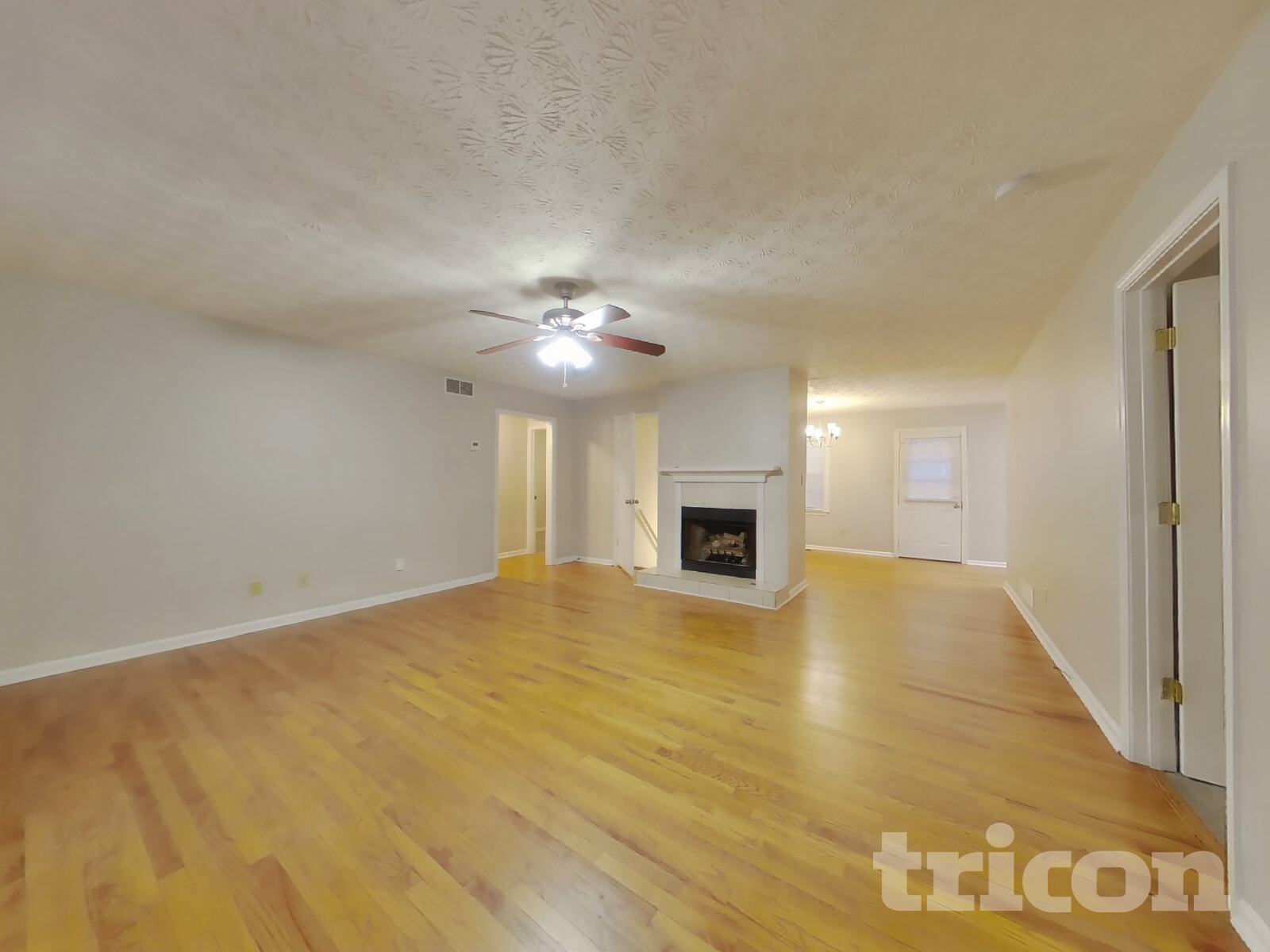 Building Photo - 15 Gregory Ln