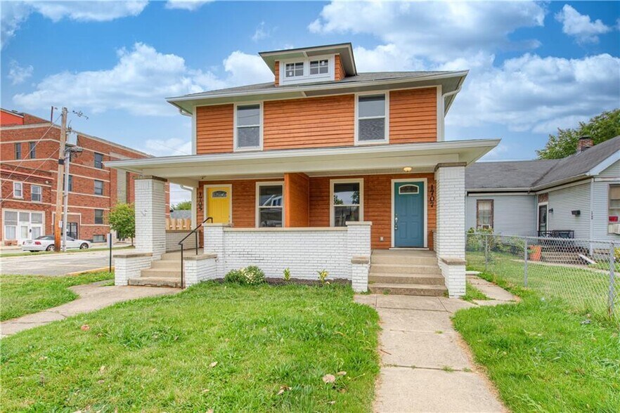 Building Photo - 1705 S East St