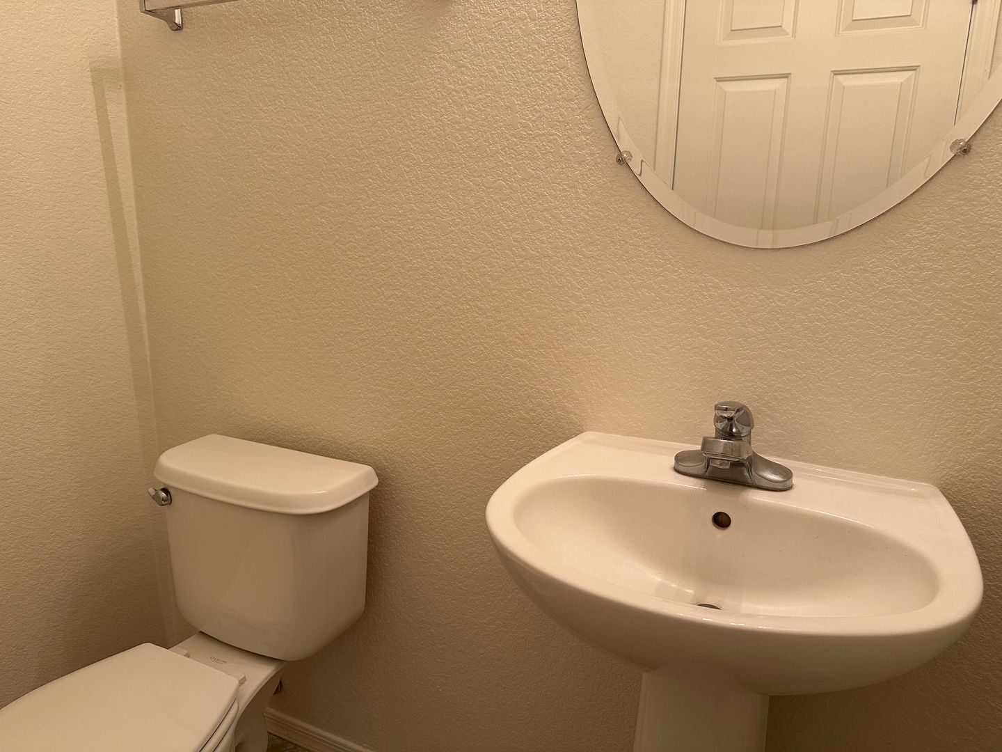 Building Photo - 3612 E Mecate Rd