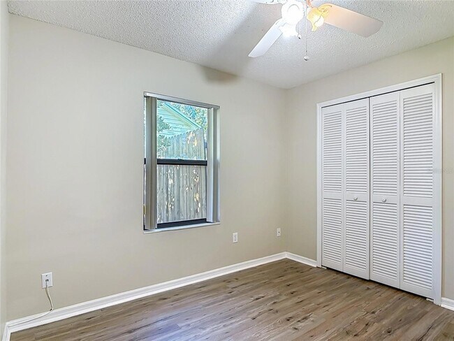 Building Photo - 4039 N Waterbridge Cir