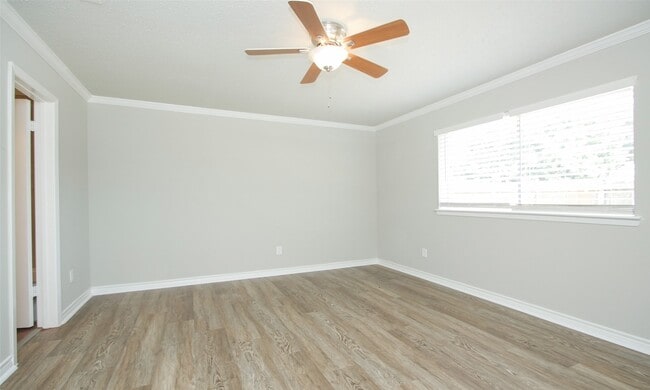 Building Photo - 13303 Hampton Falls Dr
