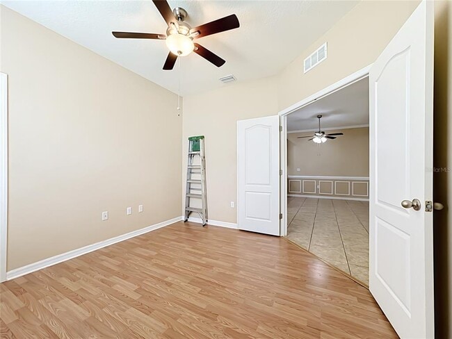 Building Photo - 7434 Surrey Pines Dr
