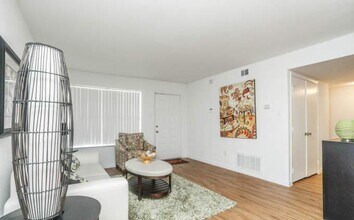 Building Photo - 2 bedroom in Spring TX 77386
