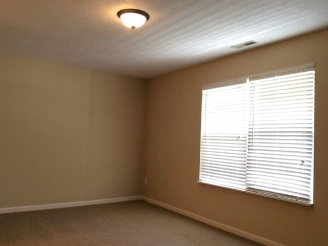 Building Photo - 2808 Crosscreek Cir