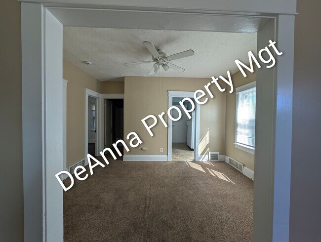 Building Photo - 1281 Clifton Prado