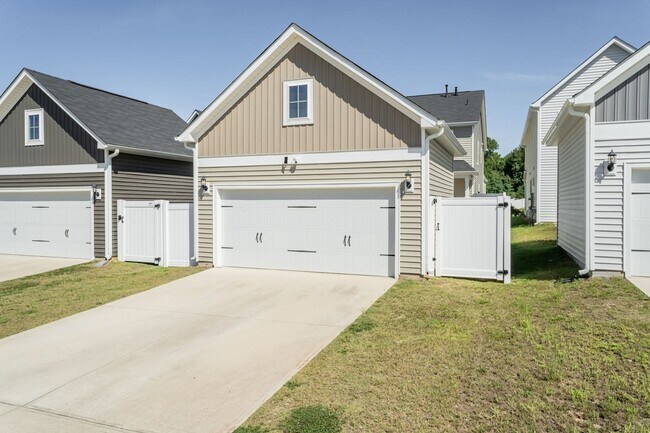 Building Photo - 253 Buckhorn Br Pk