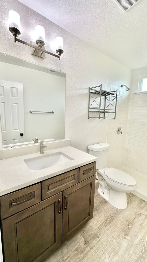 Building Photo - Beautifully Remodeled Single Story just of...