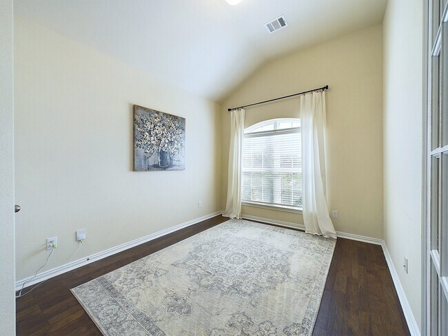 Building Photo - 15427 Crathie Bend Dr