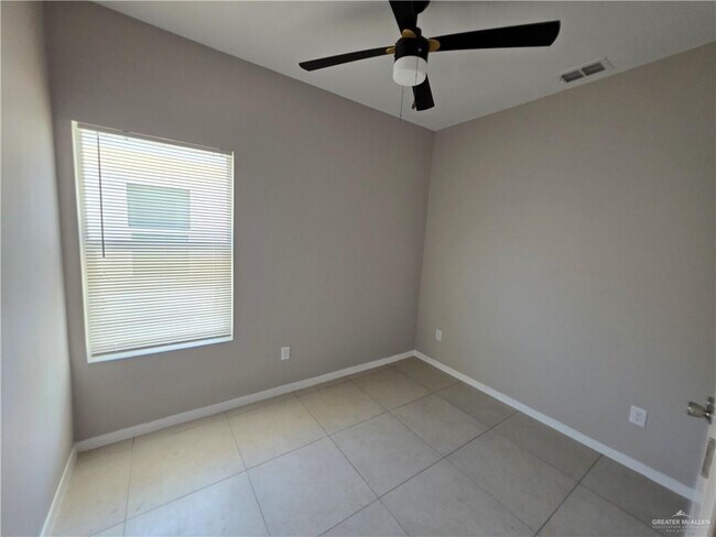 Building Photo - 3400 S Colt Ln