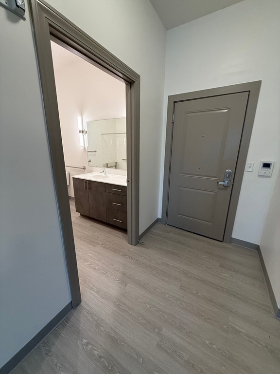 Building Photo - 626 Main St