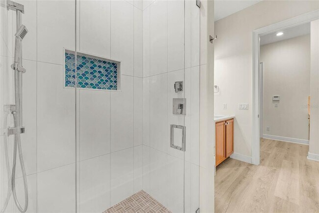 Building Photo - 3609 Simonton Pl
